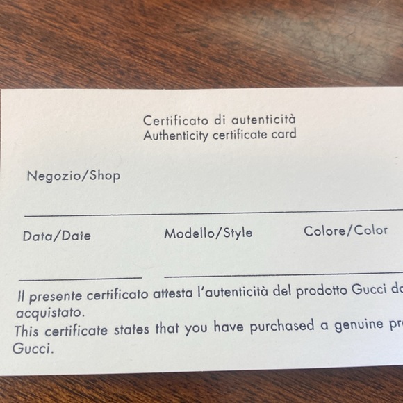 GUCCI SUNGLASSES FULL INCLUSION - Picture 13 of 13